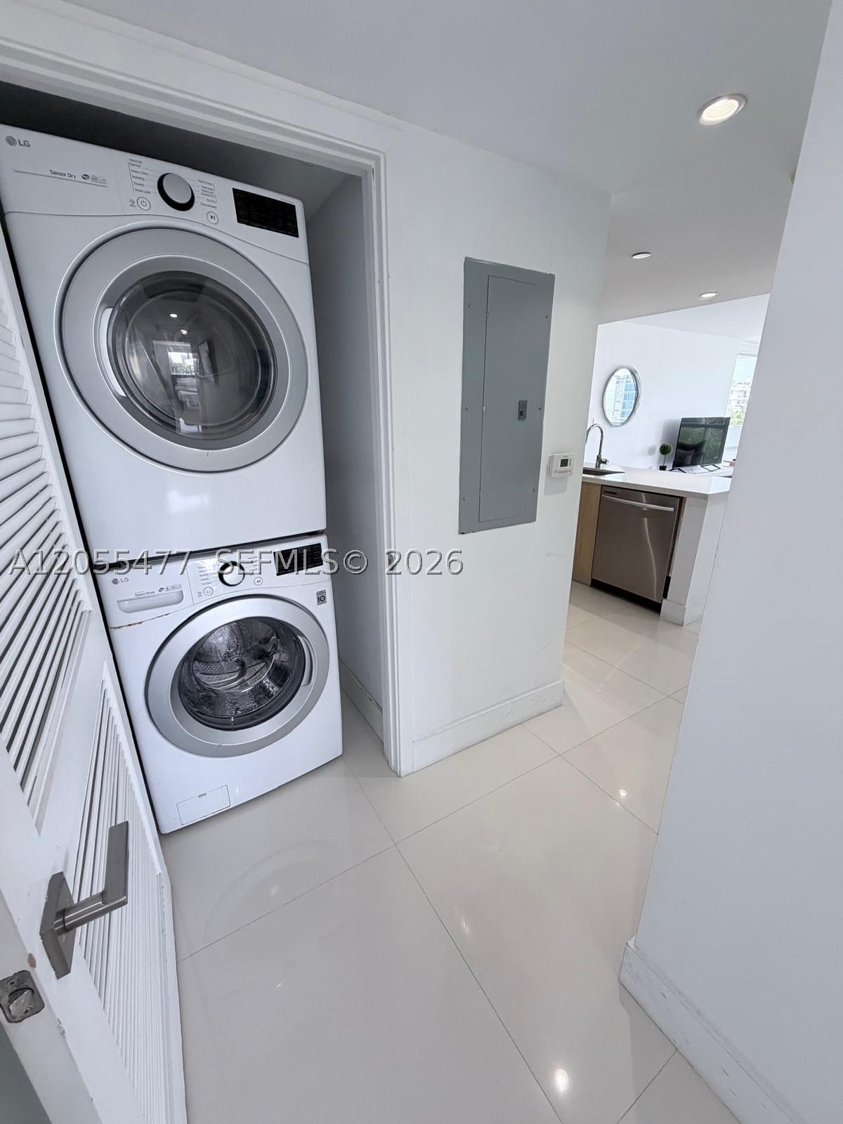 Real estate property located at 1100 100th St #606, Miami-dade, Bay Harbor One Condo, Bay Harbor Islands, FL