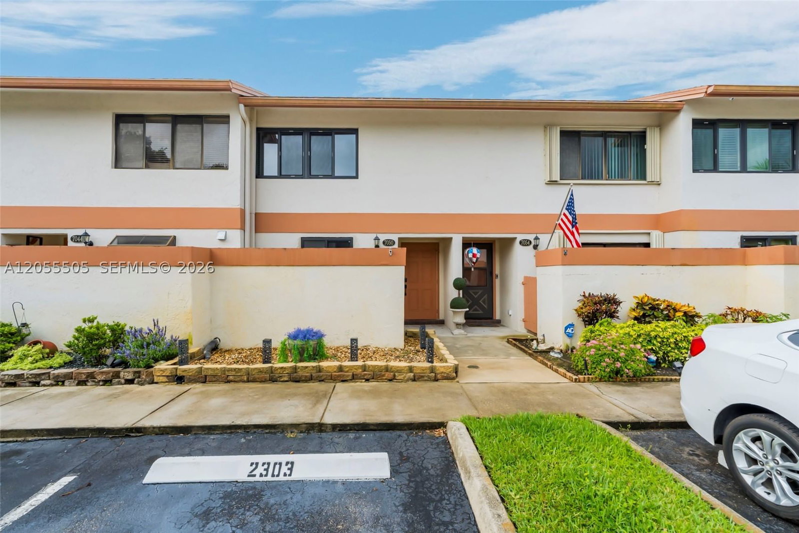 Real estate property located at 7050 42nd Ct, Broward, Orange Plat, Davie, FL