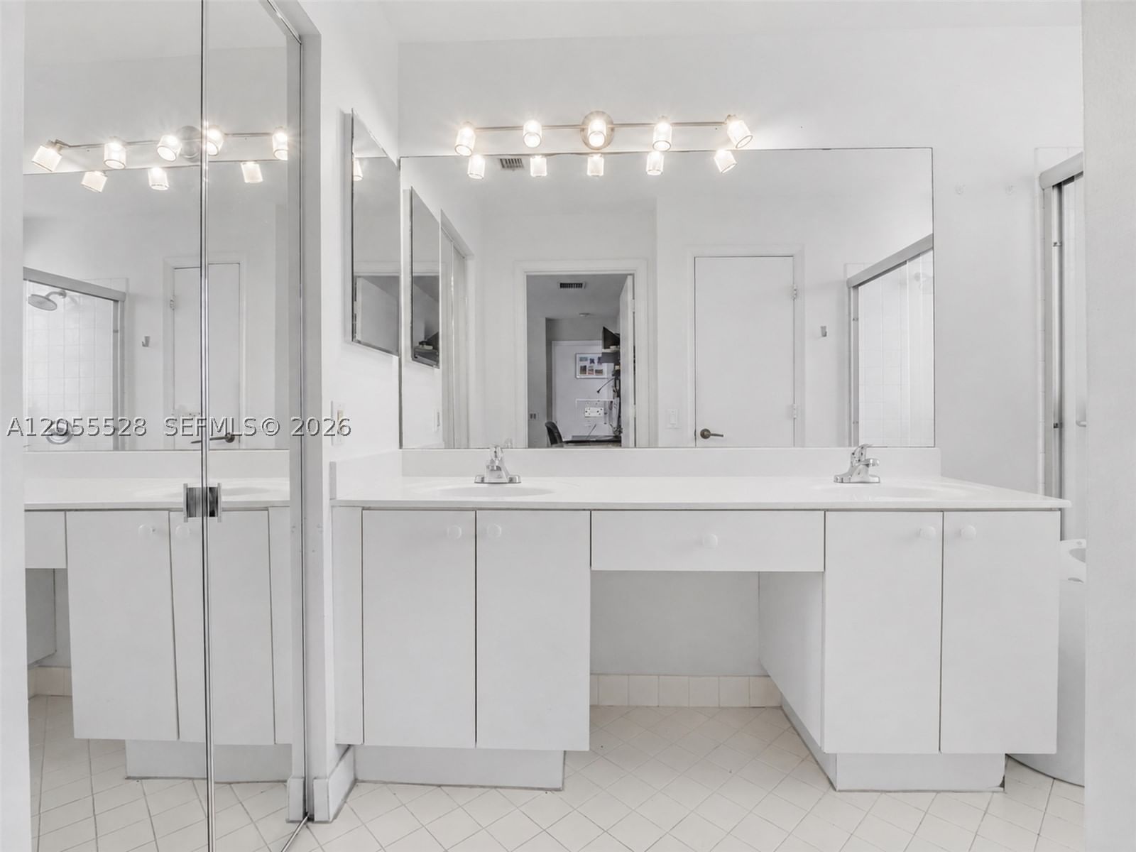 Real estate property located at 462 Fishtail Ter, Broward, Sector 2-parcels 12 13 14, Weston, FL