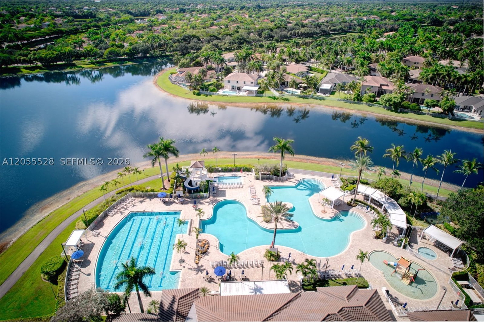 Real estate property located at 462 Fishtail Ter, Broward, Sector 2-parcels 12 13 14, Weston, FL