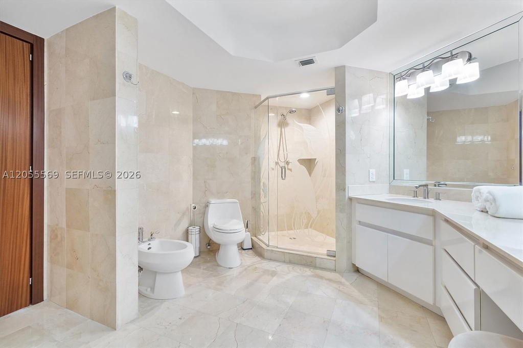 Real estate property located at 16711 Collins Ave #1207, Miami-dade, Sands Pointe Ocean Beach, Sunny Isles Beach, FL