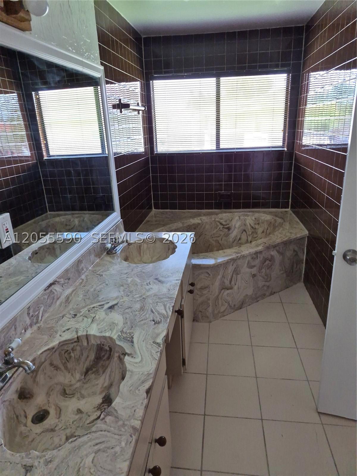 Real estate property located at 9943 Atlantic Blvd #9943, Broward, Maplewood Townhouses Cond, Coral Springs, FL