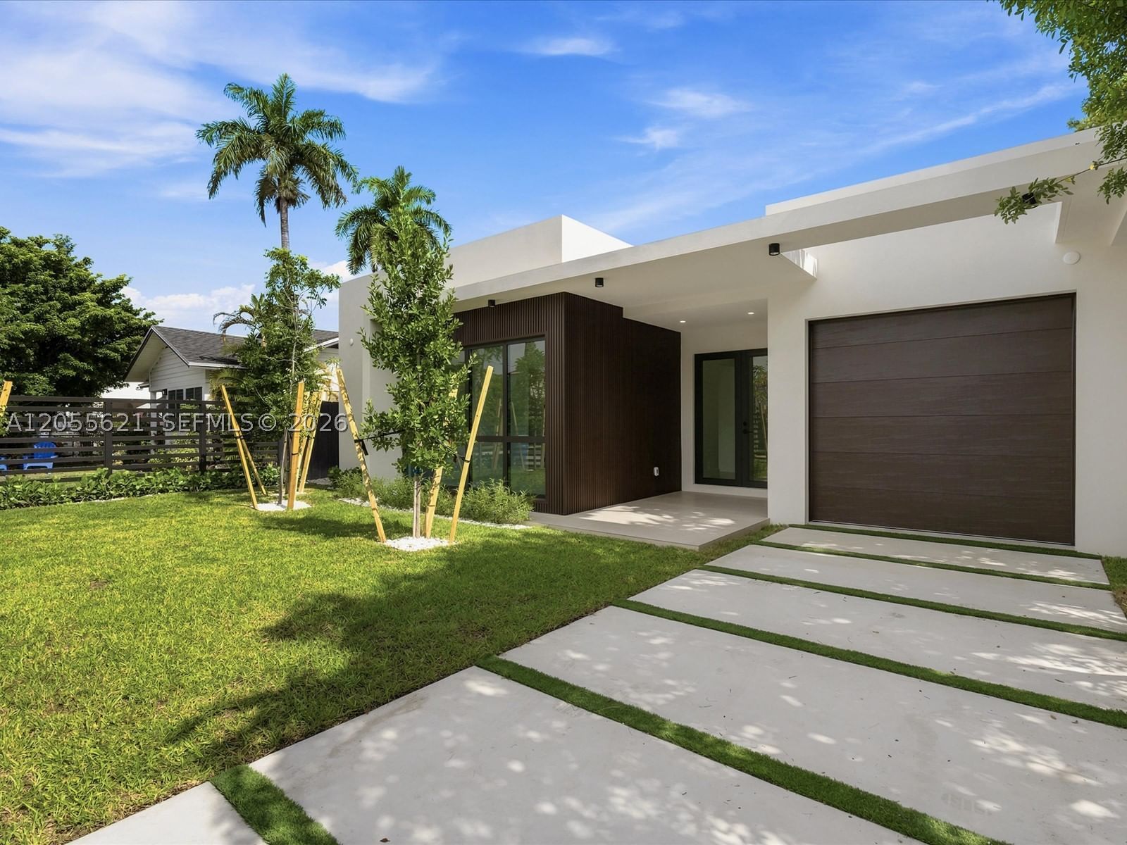 Real estate property located at 1621 11th Ter, Miami-dade, Shenandoah, Miami, FL