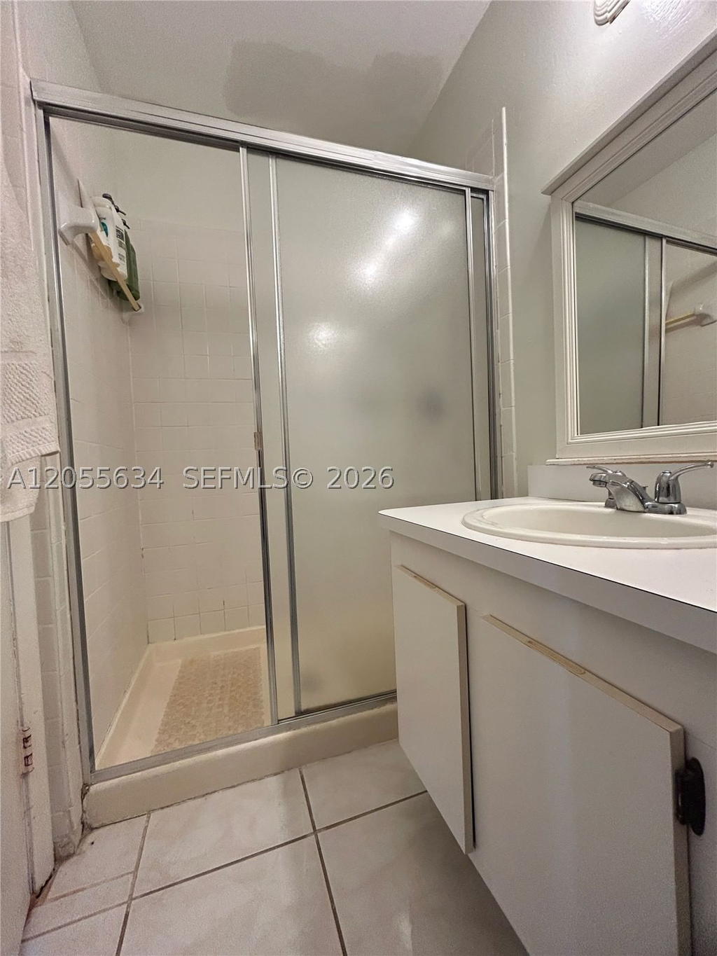 Real estate property located at 15710 Waterside Cir #203, Broward, Waterside Village Two Con, Sunrise, FL