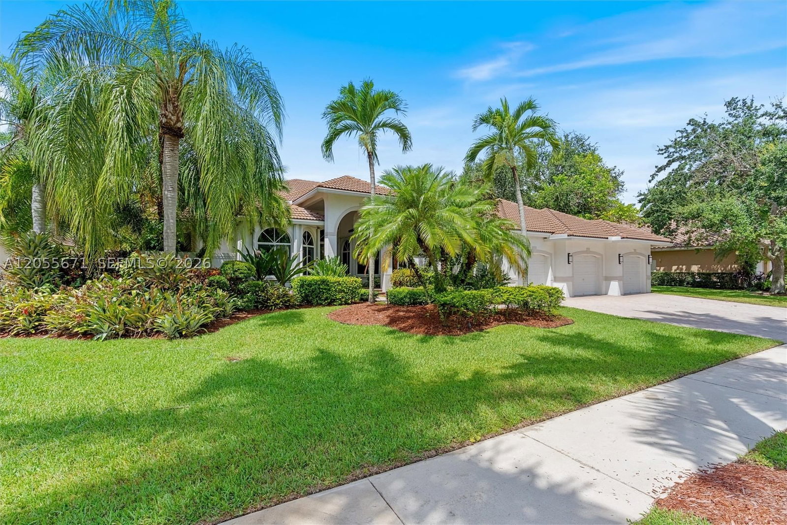 Real estate property located at 2499 Princeton Ct, Broward, Sector 7 - Parcels F G H, Weston, FL