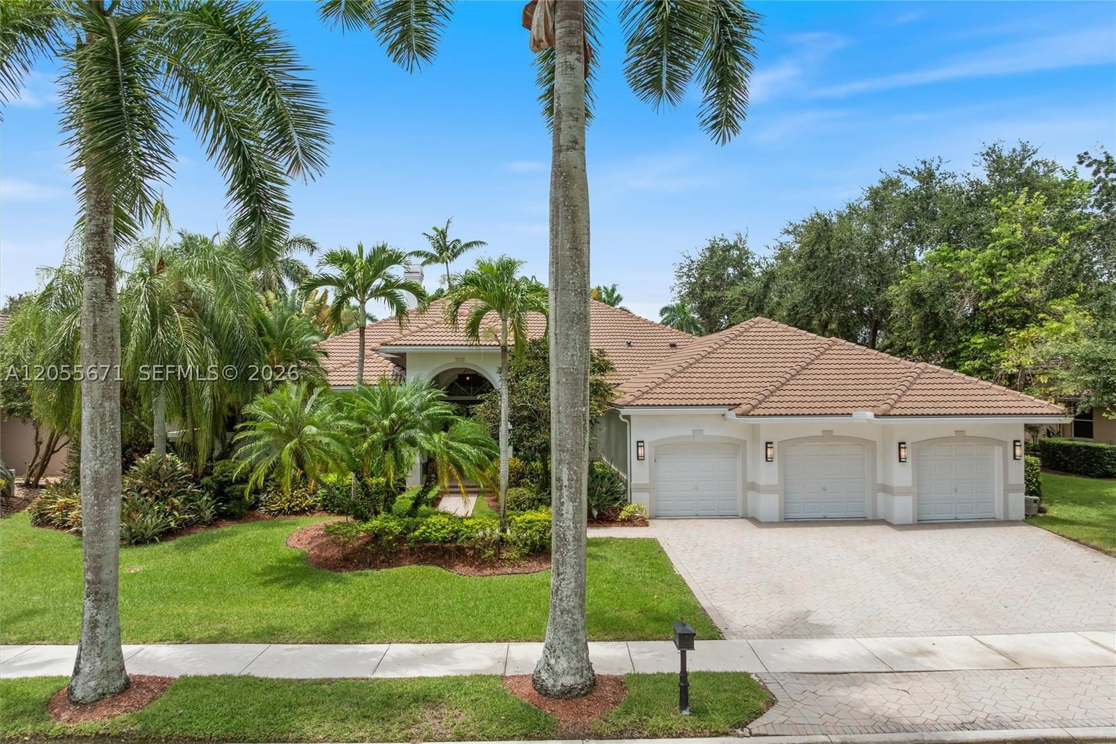 Real estate property located at 2499 Princeton Ct, Broward, Sector 7 - Parcels F G H, Weston, FL