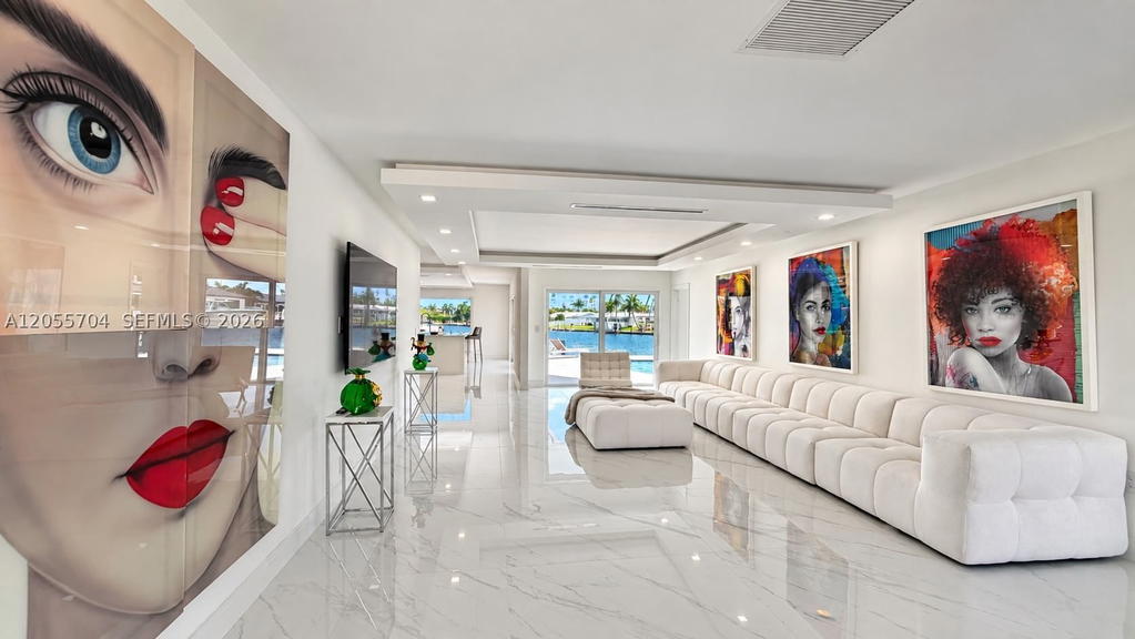 Real estate property located at 670 7th Ave, Broward, Cypress Isles Estates 2nd, Pompano Beach, FL
