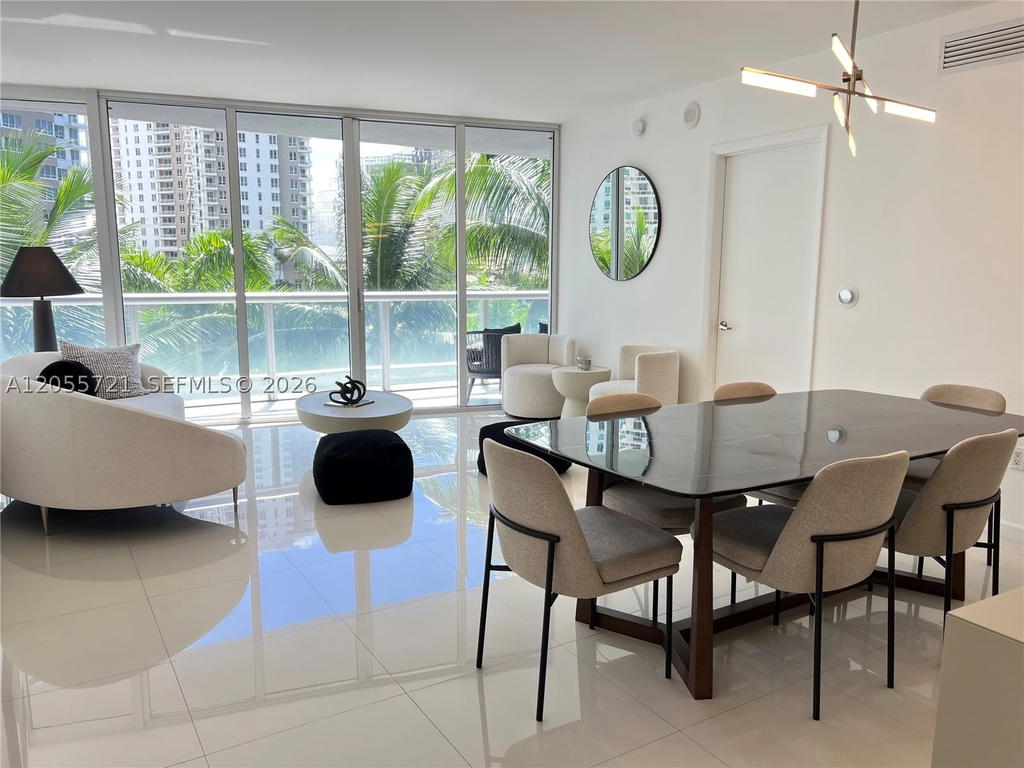 Real estate property located at 495 Brickell Ave BAY406, Miami-dade, Icon Brickell No Two, Miami, FL