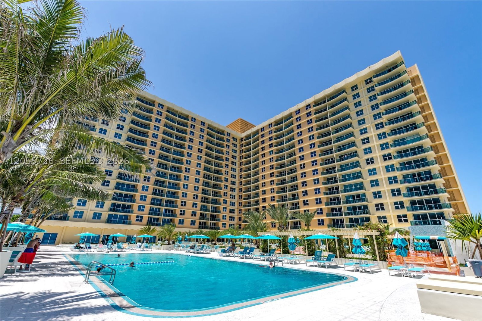 Real estate property located at 2501 Ocean Dr #1628, Broward, Wave Condo, Hollywood, FL