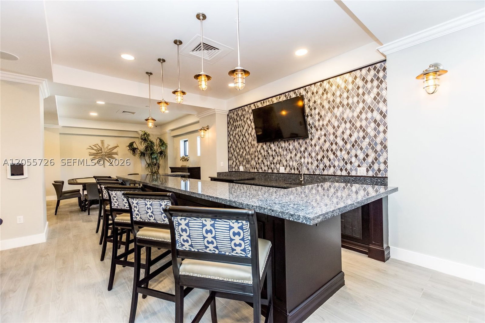 Real estate property located at 2501 Ocean Dr #1628, Broward, Wave Condo, Hollywood, FL