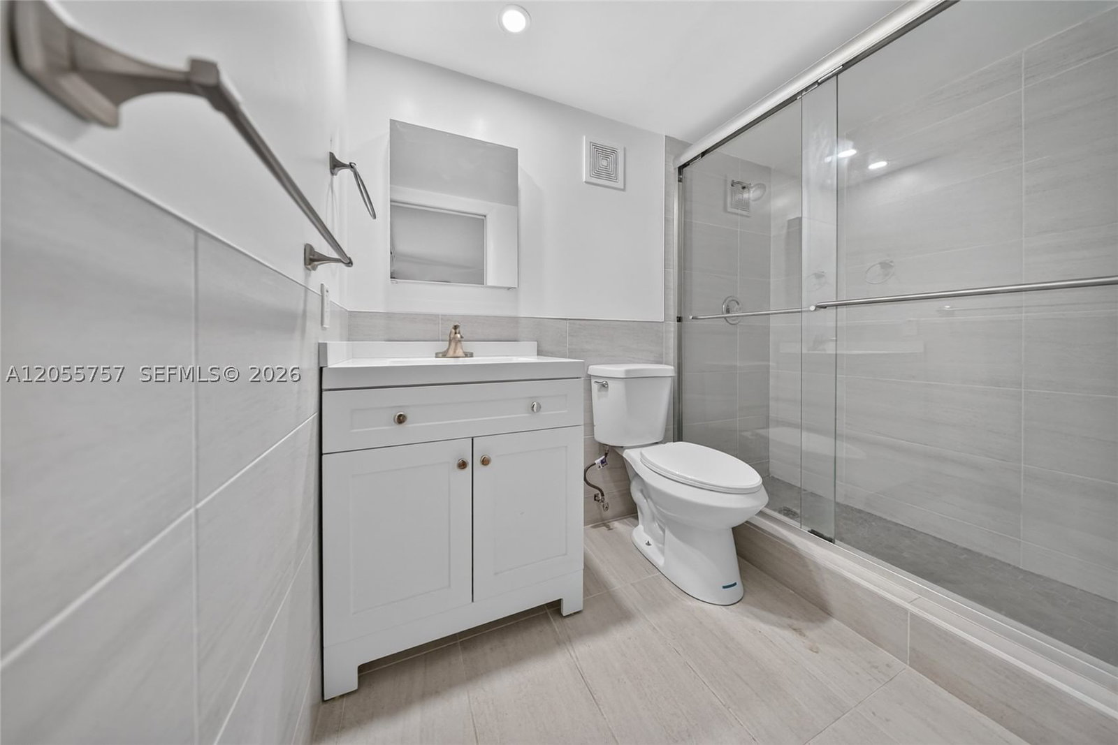 Real estate property located at 8045 107th Ave #203, Miami-dade, The Horizons Condo #3, Miami, FL