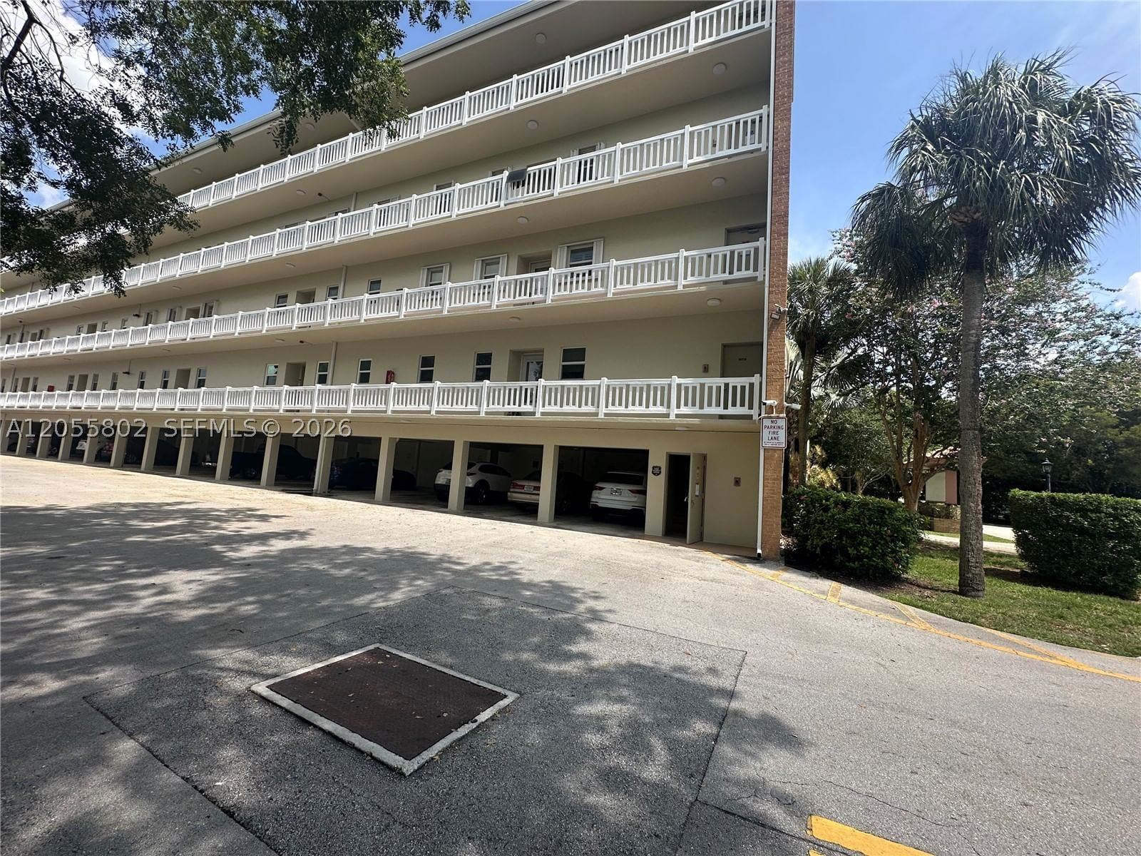Real estate property located at 6731 Cypress Rd #301, Broward, Plantation Terrace Condo, Plantation, FL