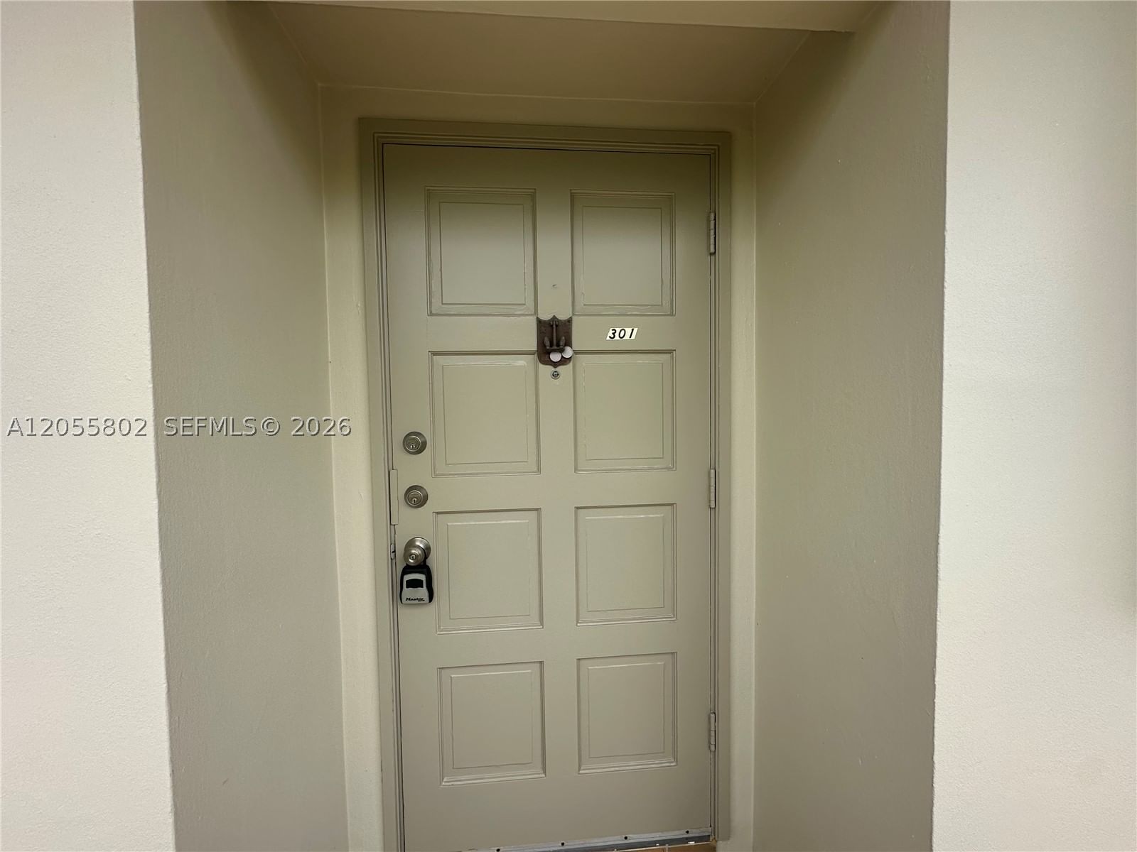 Real estate property located at 6731 Cypress Rd #301, Broward, Plantation Terrace Condo, Plantation, FL