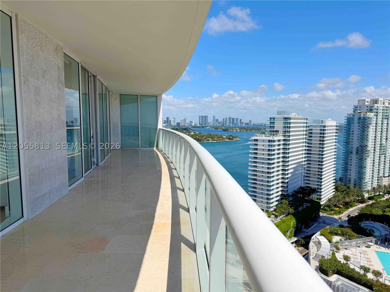 Real estate property located at 450 Alton Rd #2610, Miami-dade, Icon Condo, Miami Beach, FL