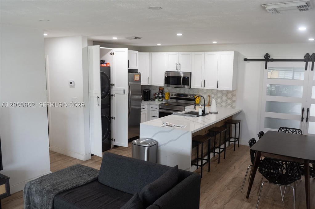Real estate property located at 7330 1st Ct, Broward, Boulevard Heights Sec 12, Pembroke Pines, FL