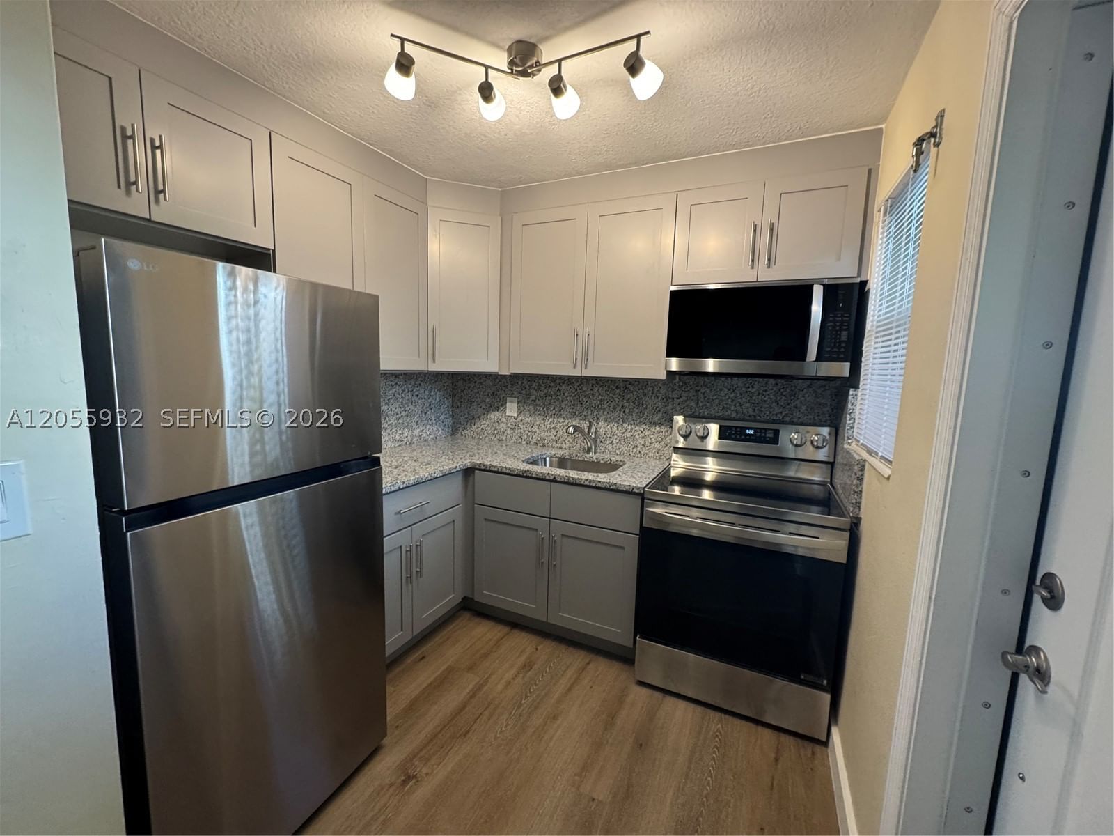 Real estate property located at 707 19th Ave #3, Broward, Jefferson Apts Co-op, Hollywood, FL