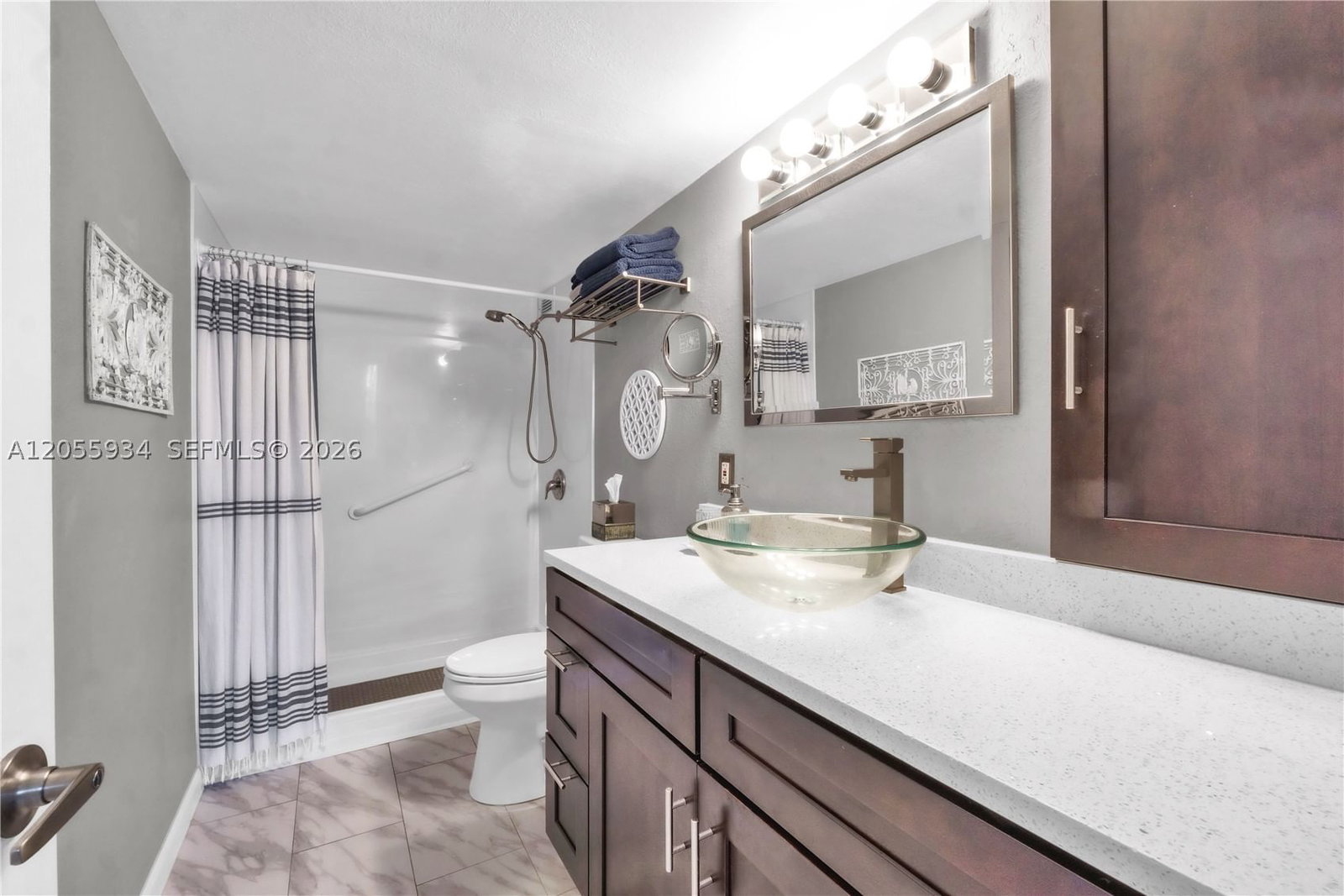 Real estate property located at 1402 80th Ave #310, Broward, Continental Village Condo, Margate, FL