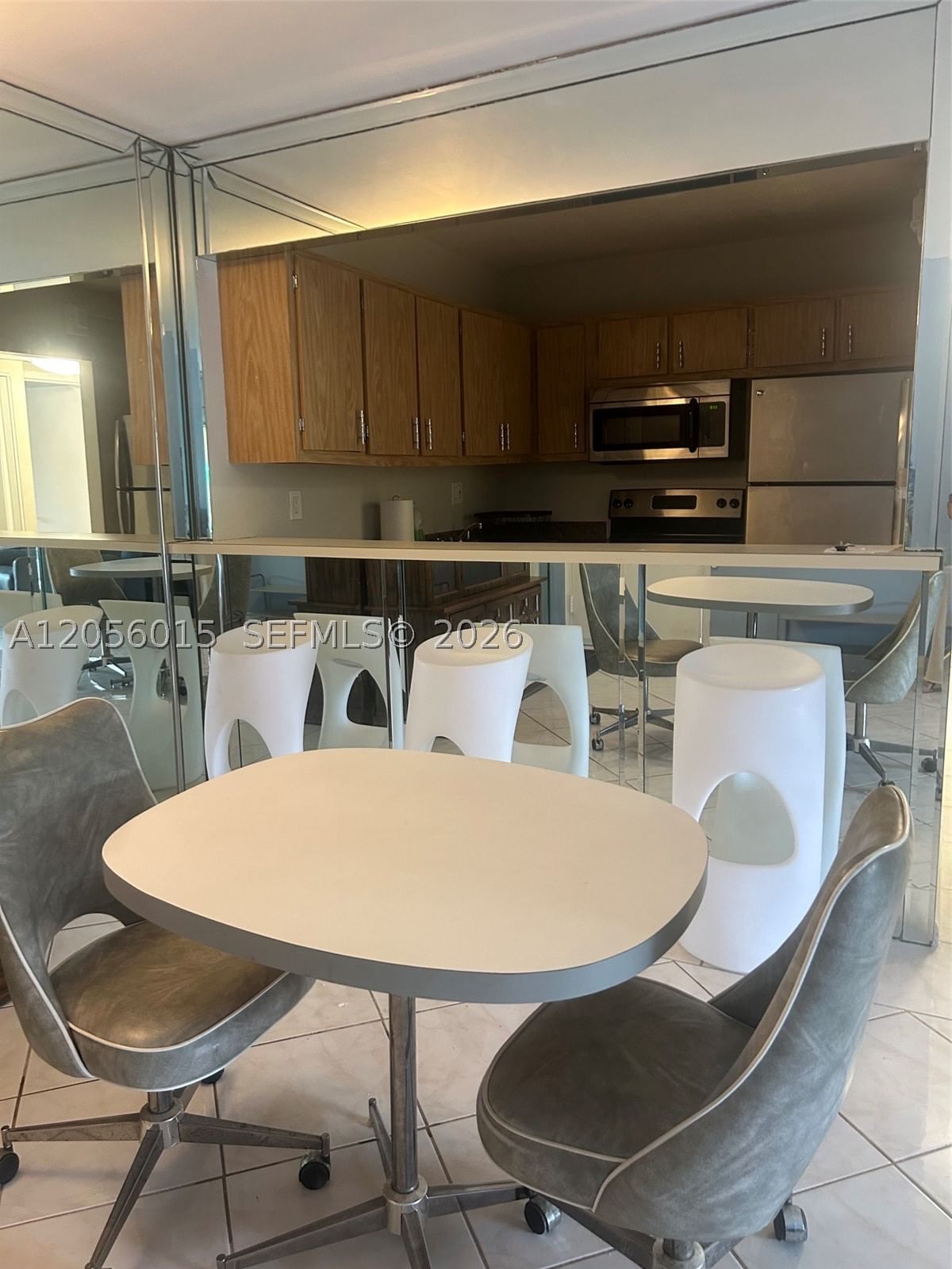 Real estate property located at 5921 Washington St #128, Broward, Hampton Court Condo, Hollywood, FL