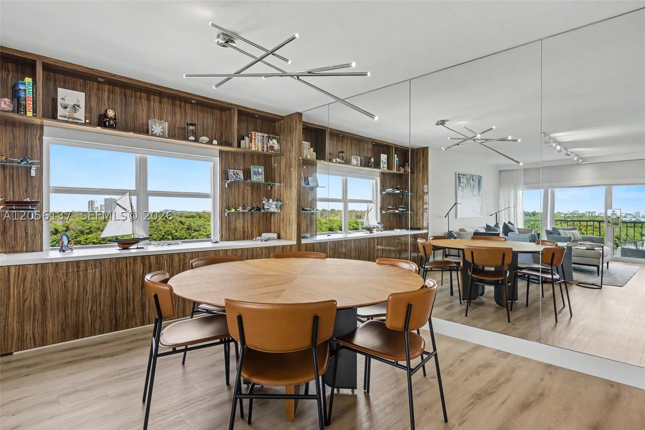 Real estate property located at 500 Bayview Dr #822, Miami-dade, Arlen House West Condo, Sunny Isles Beach, FL