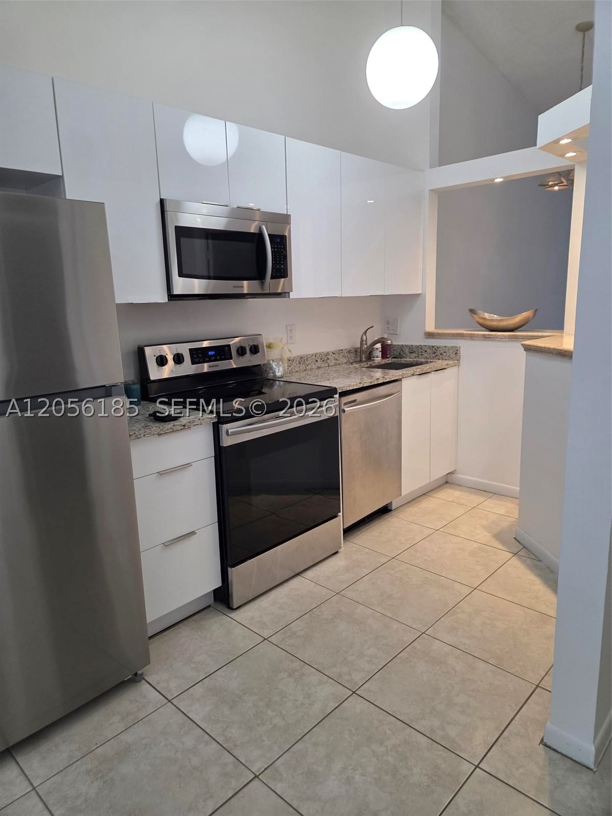 Real estate property located at 3686 83rd Ln, Broward, Springtree, Sunrise, FL