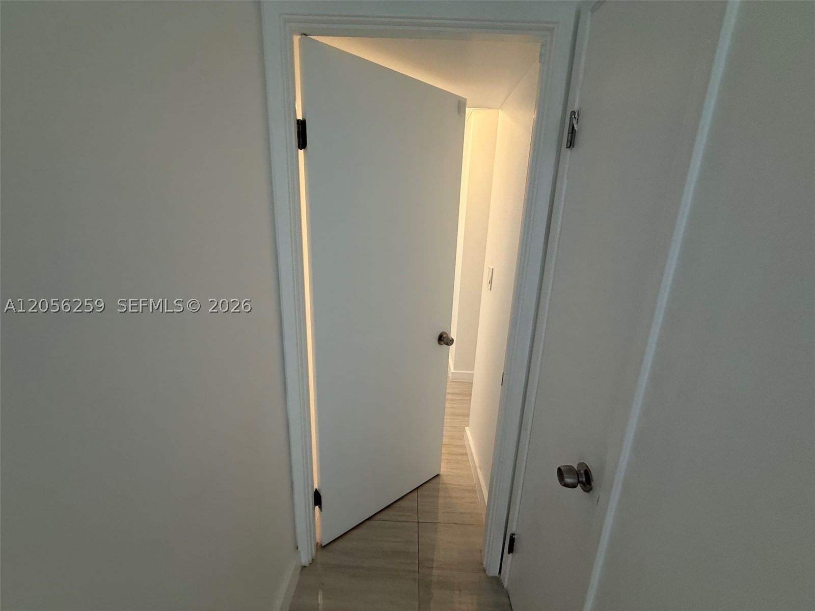 Real estate property located at 1670 191st St #302-3, Miami-dade, Jade Winds Group Allamand, Miami, FL