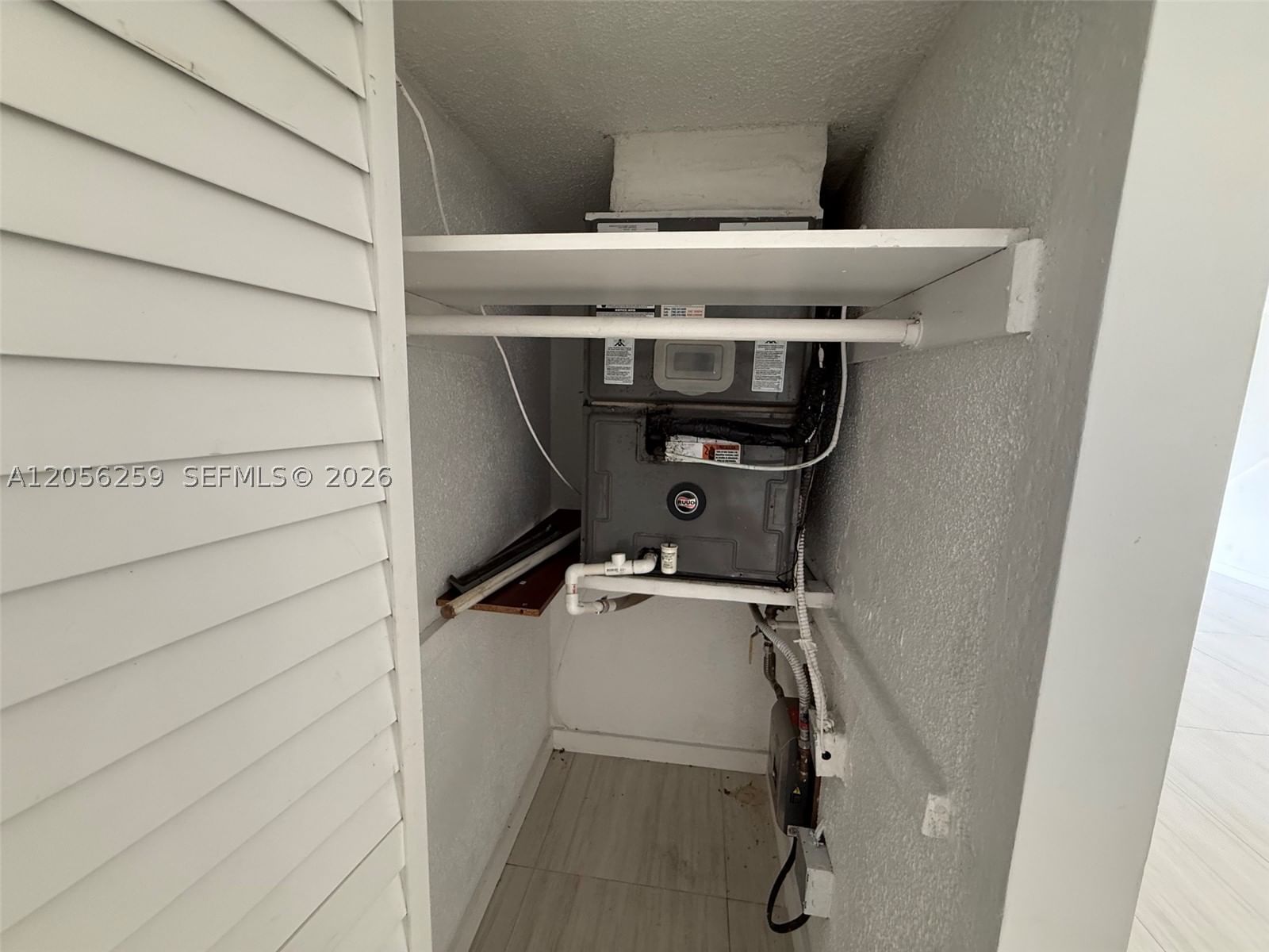 Real estate property located at 1670 191st St #302-3, Miami-dade, Jade Winds Group Allamand, Miami, FL