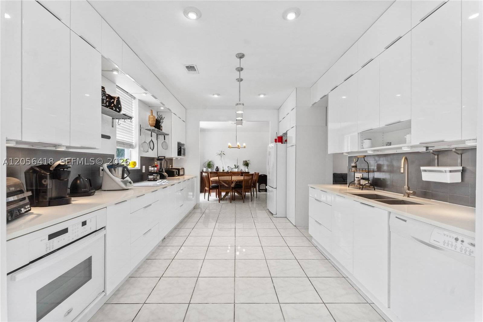 Real estate property located at 16102 Opal Creek Dr, Broward, Emerald Courts - Opal Cre, Weston, FL