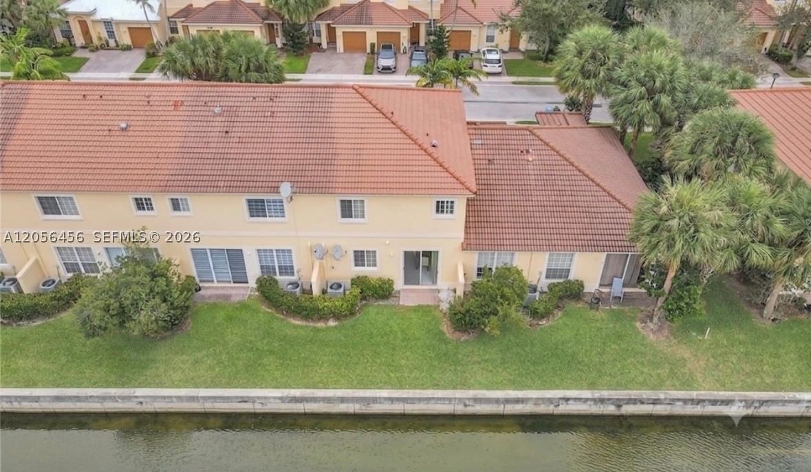 Real estate property located at 3247 31st Ter, Broward, Strok Plat No 2, Oakland Park, FL