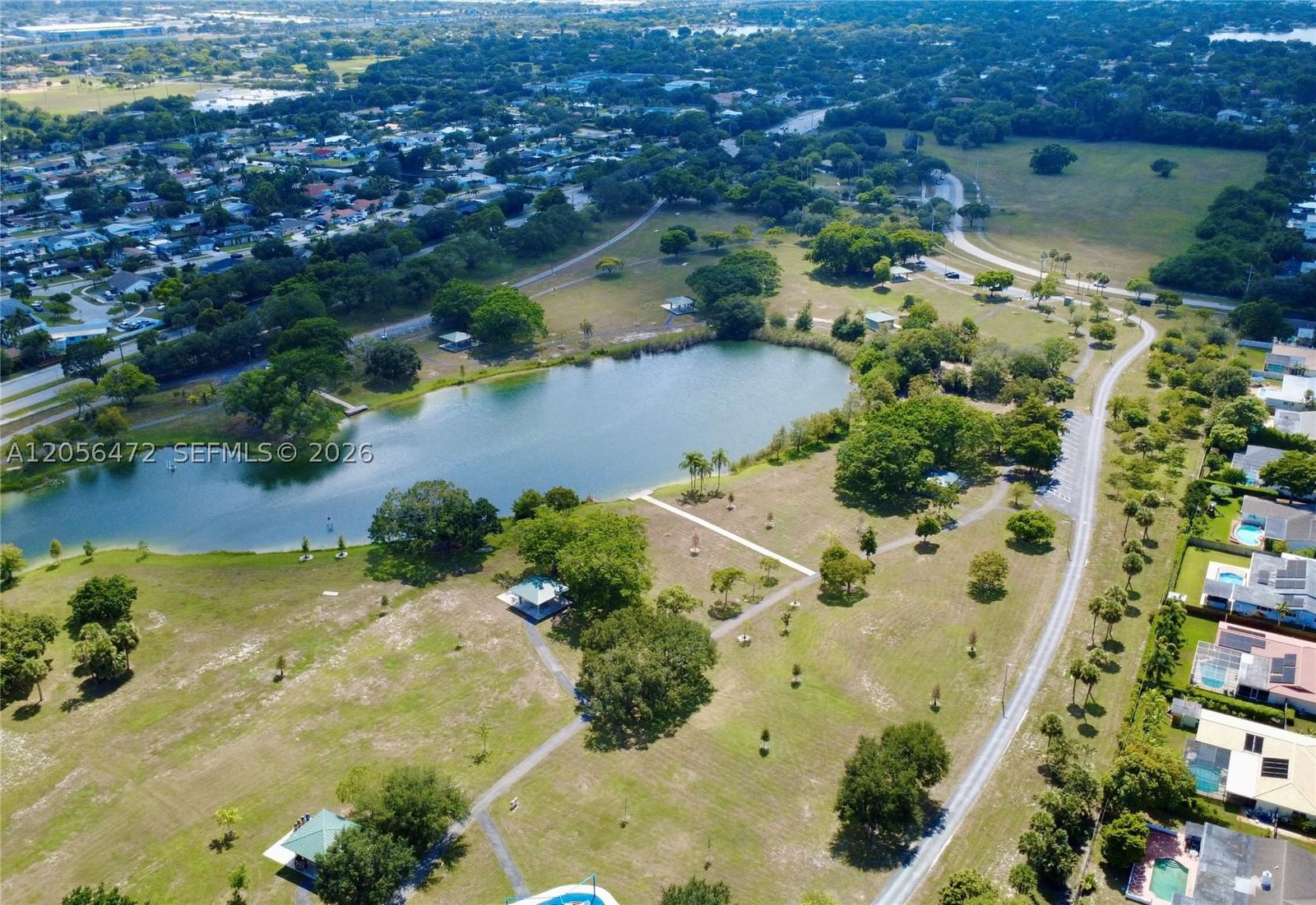 Real estate property located at 6481 13th St, Broward, Beaumont, Plantation, FL