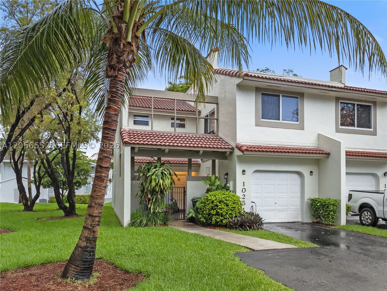 Real estate property located at 10251 46th St, Miami-dade, Townhomes Of Doral Place, Doral, FL