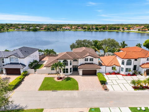Real estate property located at 8406 201st St, Miami-dade, Marbella Park 4th Addn, Hialeah, FL