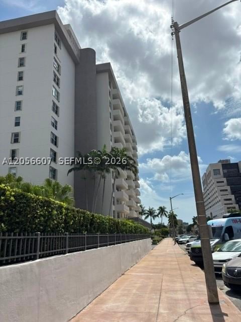 Real estate property located at 625 Biltmore Way #1201, Miami-dade, Gables Plaza Condo, Coral Gables, FL