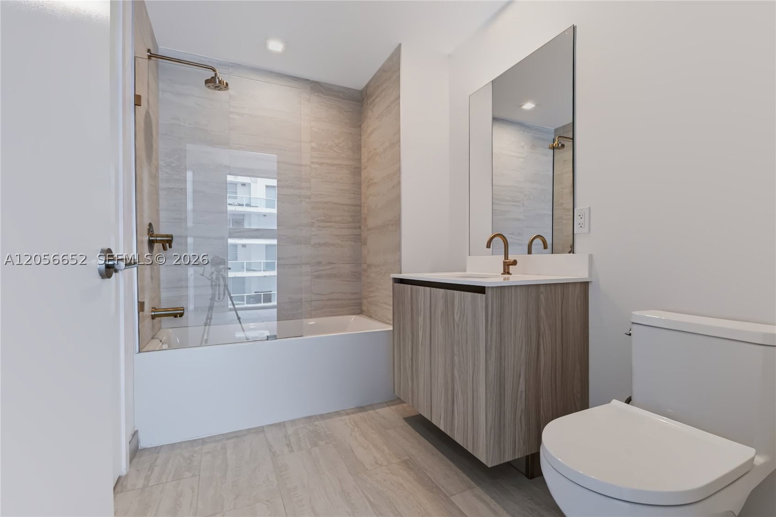 Real estate property located at 77 5th St #4106, Miami-dade, Brickell Point, Miami, FL