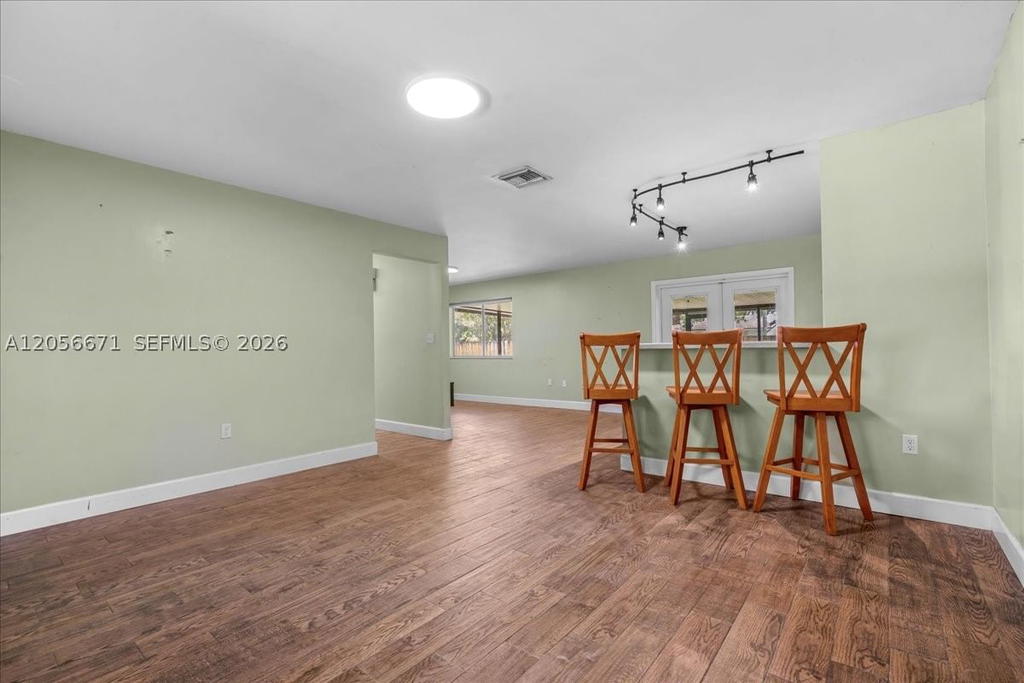 Real estate property located at 27305 162nd Ct, Miami-dade, Heritage Trails Two, Homestead, FL