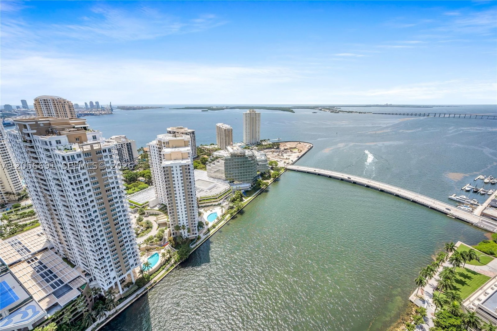 Real estate property located at 495 Brickell Ave #3702, Miami-dade, Icon Brickell No Two, Miami, FL
