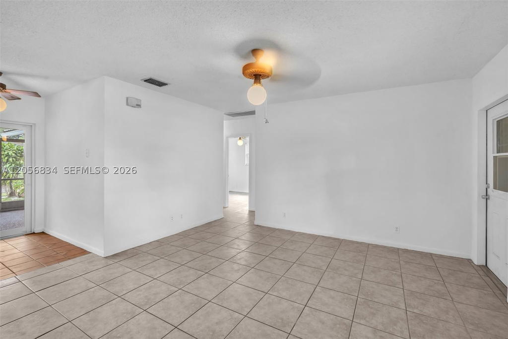 Real estate property located at 4770 70th Ter, Broward, Orange Acres, Davie, FL