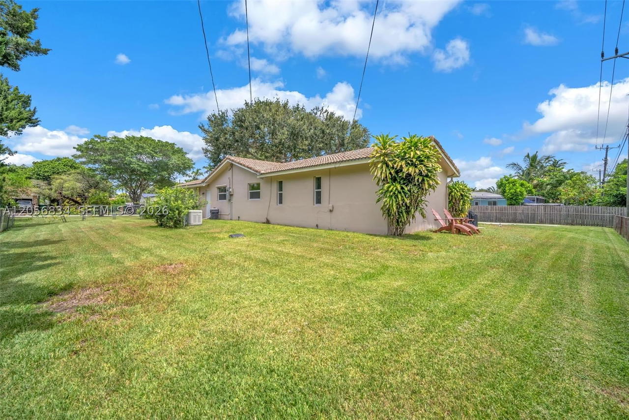 Real estate property located at 4770 70th Ter, Broward, Orange Acres, Davie, FL