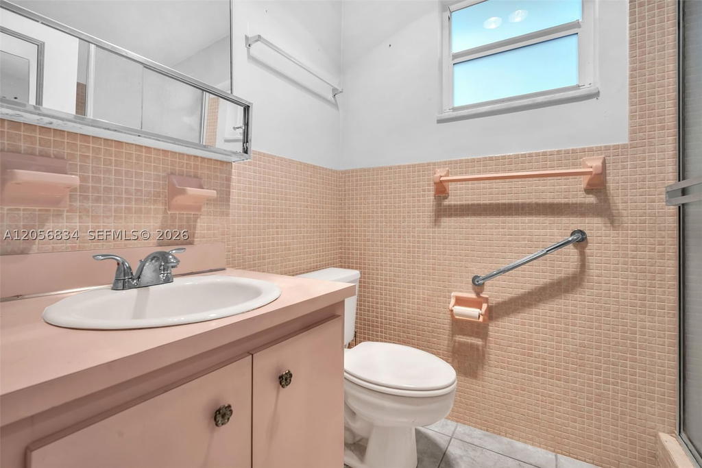 Real estate property located at 4770 70th Ter, Broward, Orange Acres, Davie, FL