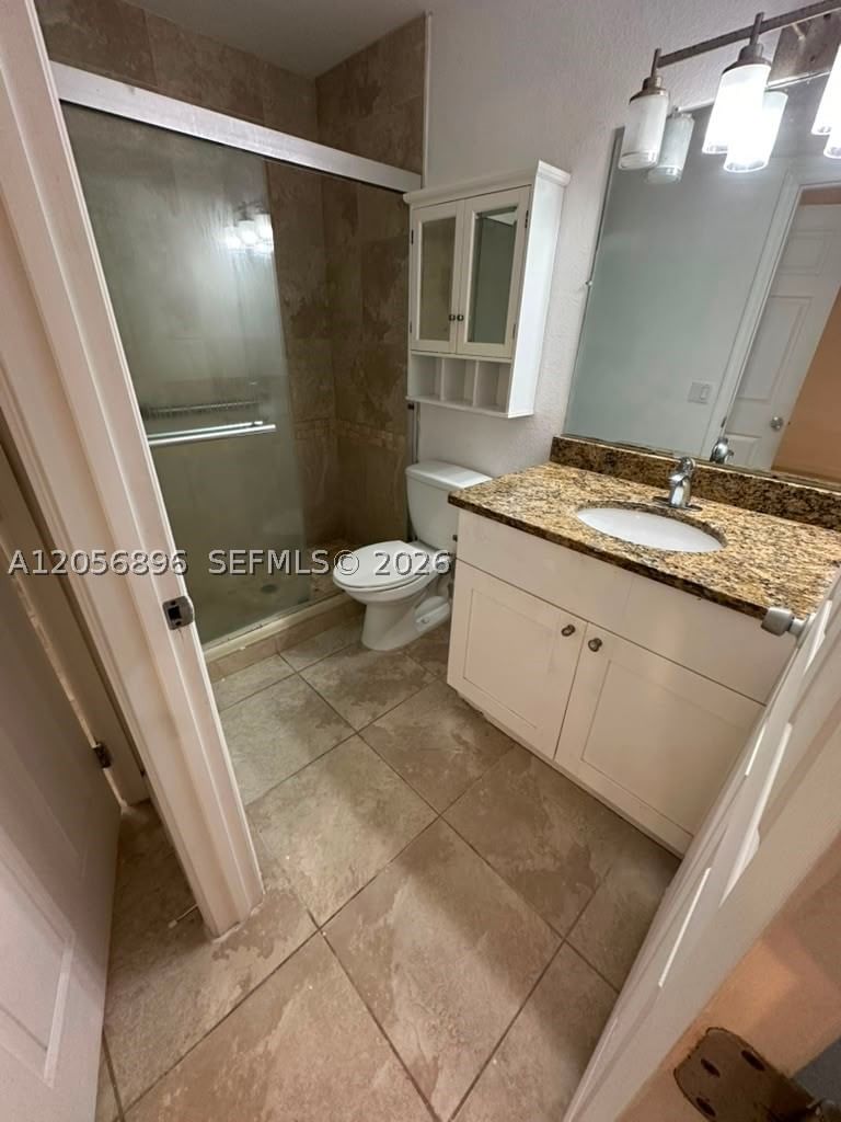 Real estate property located at 3330 Pinewalk Dr N #1611, Broward, Coral Key Condo, Margate, FL