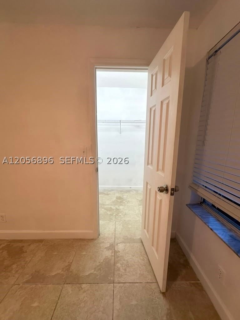 Real estate property located at 3330 Pinewalk Dr N #1611, Broward, Coral Key Condo, Margate, FL