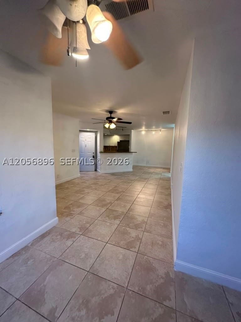 Real estate property located at 3330 Pinewalk Dr N #1611, Broward, Coral Key Condo, Margate, FL