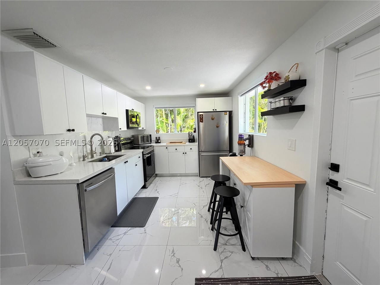 Real estate property located at 8321 46th St, Miami-dade, ¤mc Keever Terr No 3, Miami, FL