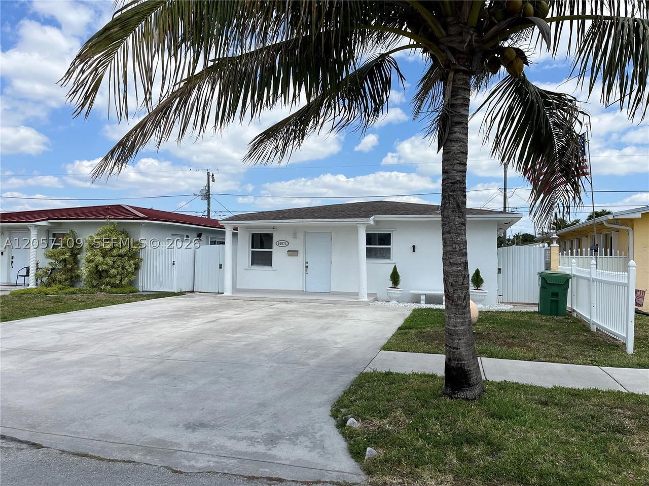 Real estate property located at 10571 27th St, Miami-dade, Coravo Amd, Miami, FL