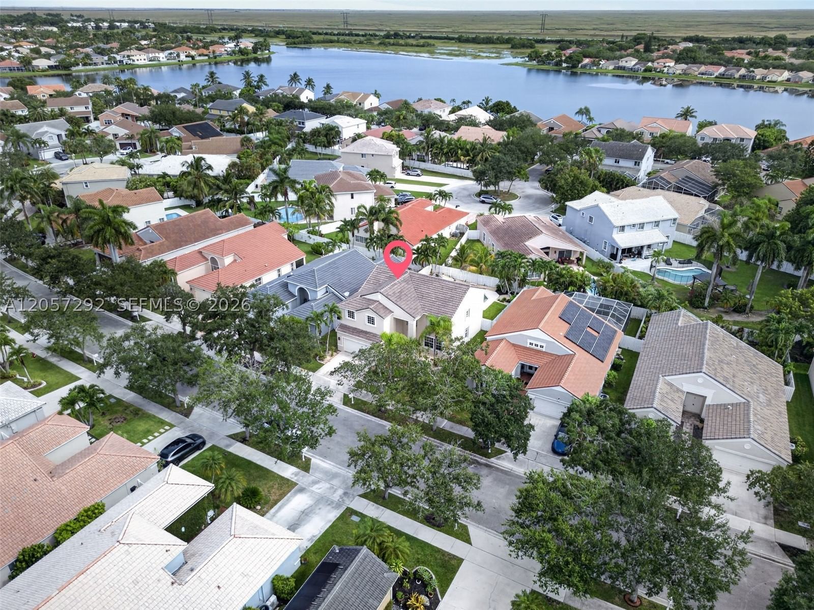 Real estate property located at 1012 Cedar Falls Dr, Broward, Sector 3 - Parcels C D E, Weston, FL