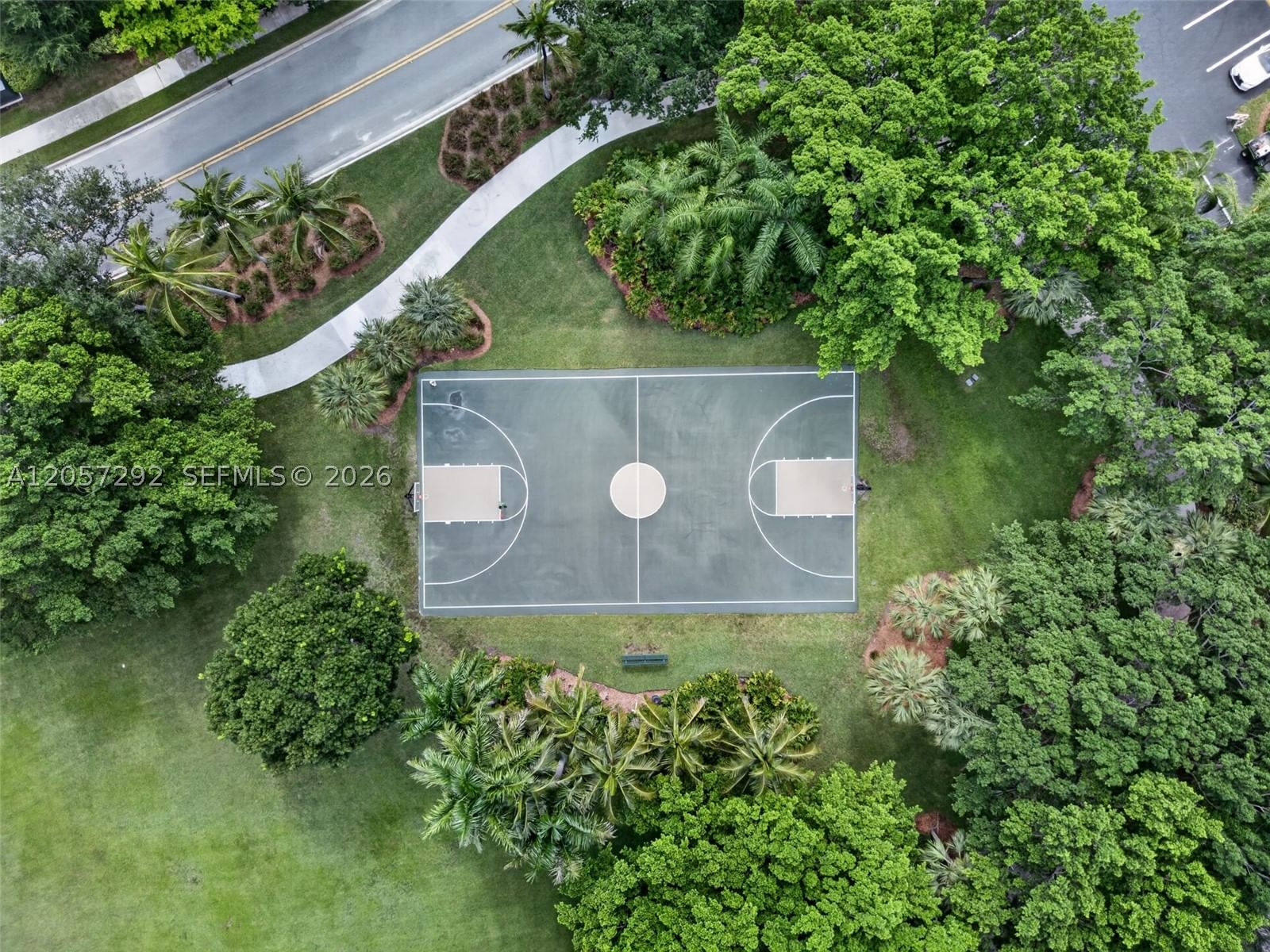Real estate property located at 1012 Cedar Falls Dr, Broward, Sector 3 - Parcels C D E, Weston, FL