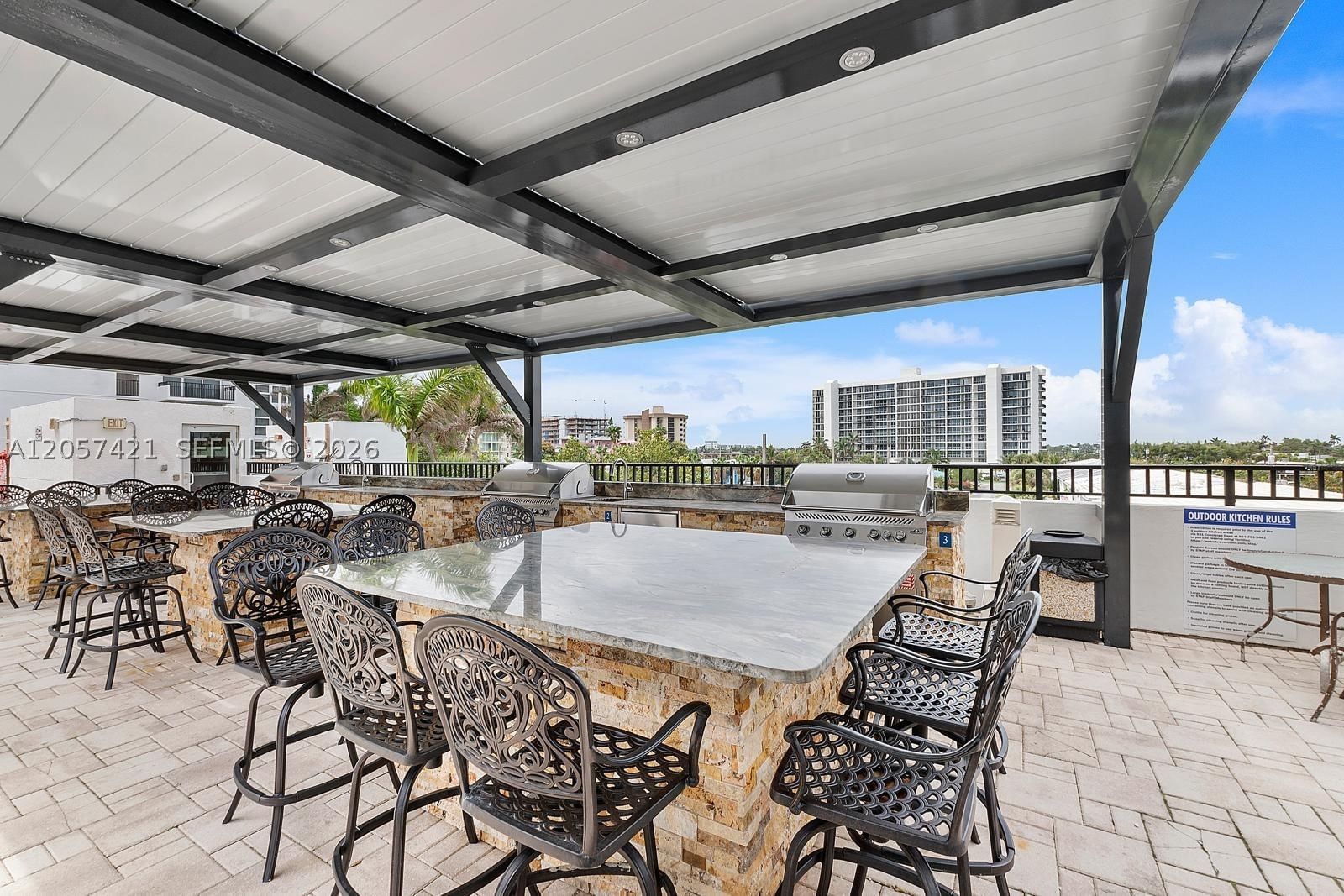 Real estate property located at 531 Ocean Blvd #1005, Broward, Silver Thatch Atlantic Pl, Pompano Beach, FL