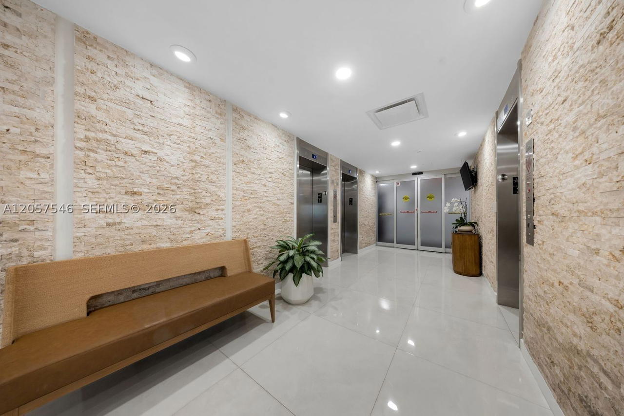 Real estate property located at 3200 36th St #1216, Broward, Coral Ridge Towers North, Fort Lauderdale, FL