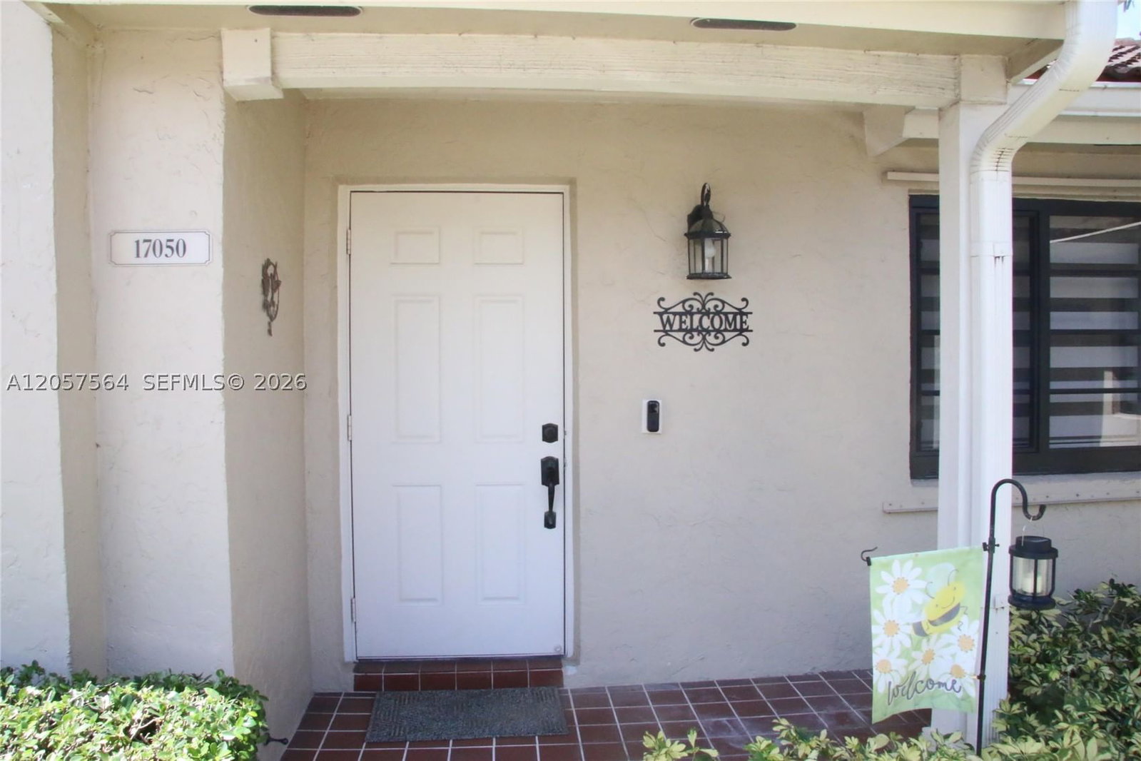 Real estate property located at 17050 60th Ct, Miami-dade, Villa Homes At Moors 1st, Hialeah, FL