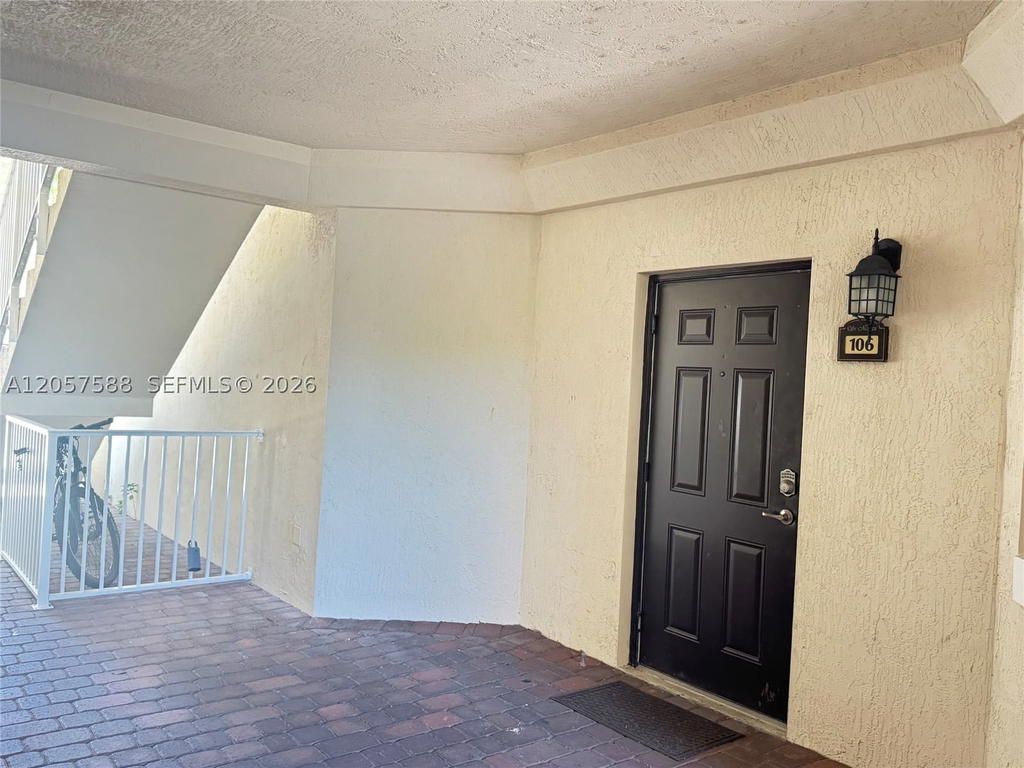 Real estate property located at 11601 89 St #106, Miami-dade, St Moritz At Doral Condo, Doral, FL