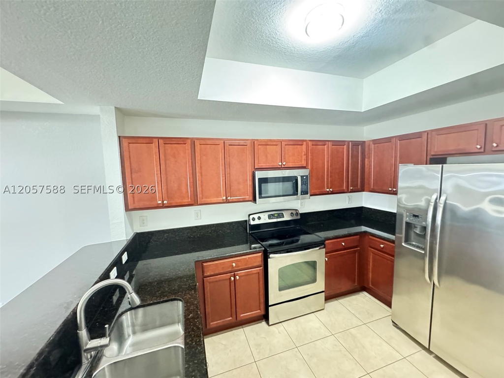 Real estate property located at 11601 89 St #106, Miami-dade, St Moritz At Doral Condo, Doral, FL